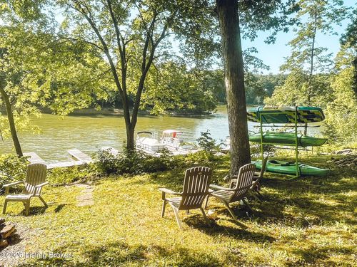 410 Pine Ridge Ln, Hardinsburg, KY, 40143-6647 | Card Image