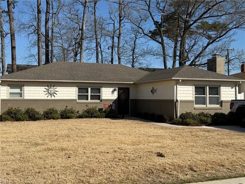 705 9th St, Virginia Beach, VA, 23451-4501 | Card Image