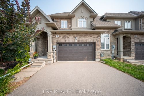 22 Madonna Dr, Hamilton, ON, L9B0H1 | Card Image