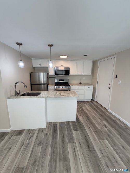 203-267 Branford Rd, North Branford, CT, 06471-1330 | Card Image