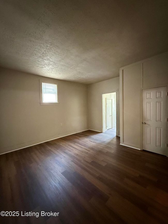 2416 Saint Xavier St, Home with 5 bedrooms, 4 bathrooms and null parking in Louisville KY | Image 5