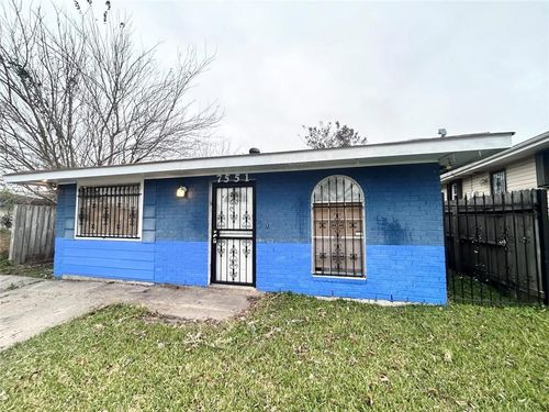 7551 Shorewood Blvd, New Orleans, LA, 70128-2118 | Card Image