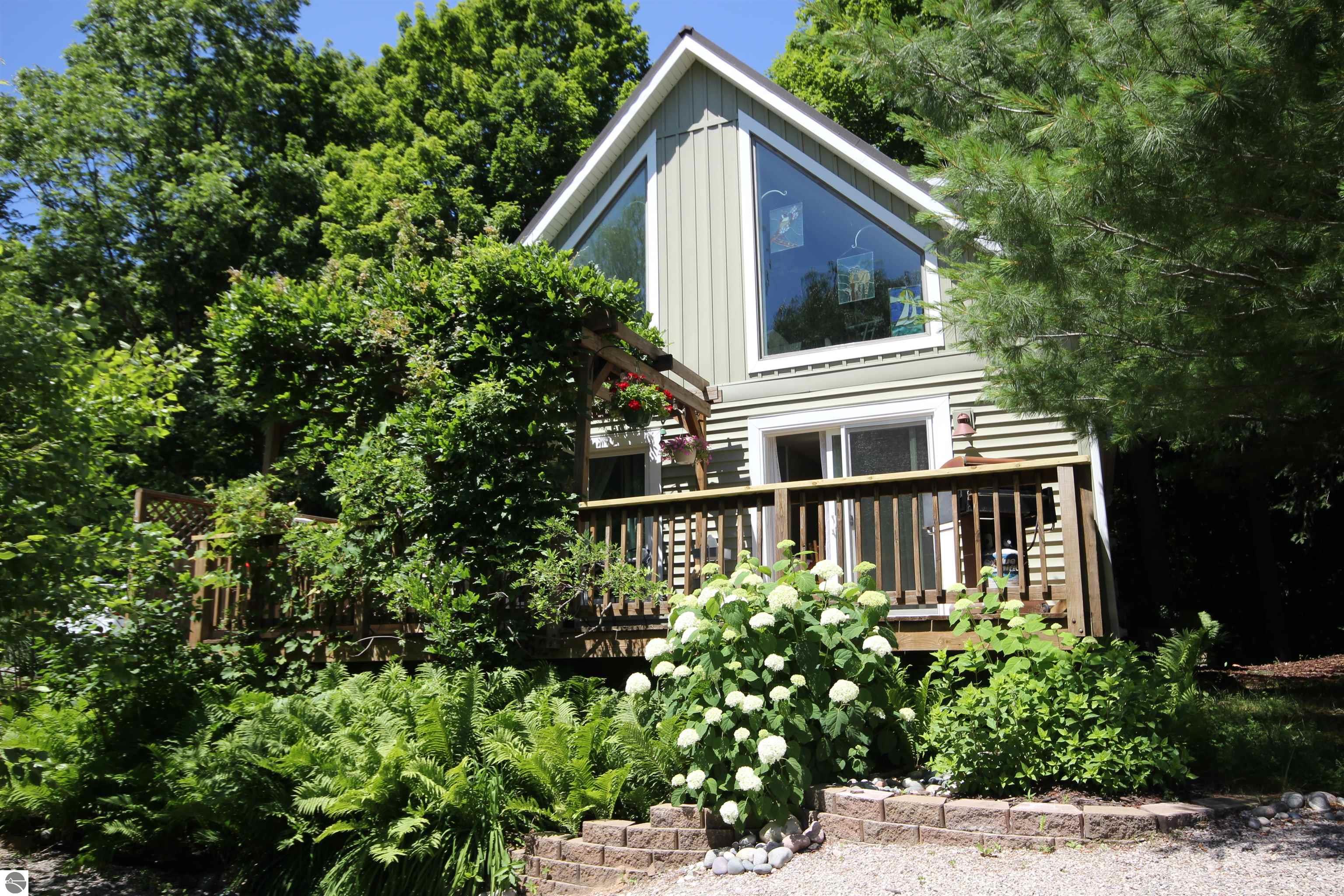 Blue Ridge Ln, Traverse City, MI 49684