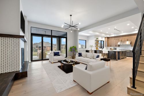 1792 Vista Dr, Oakland, MI, 48363-2721 | Card Image