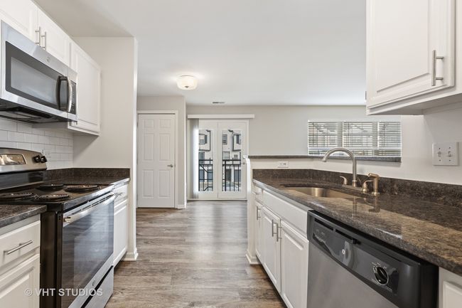 80 - 80 Gershwin Ct, Townhouse with 2 bedrooms, 2 bathrooms and 2 parking in Wheaton IL | Image 6