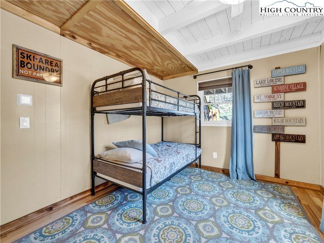 Bedroom 3 (lower level) | Image 32