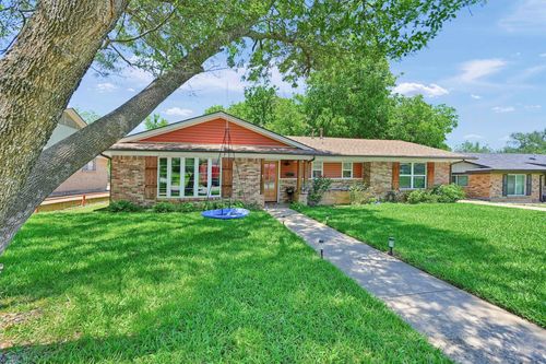 1705 W Belden St, Sherman, TX, 75092-5301 | Card Image