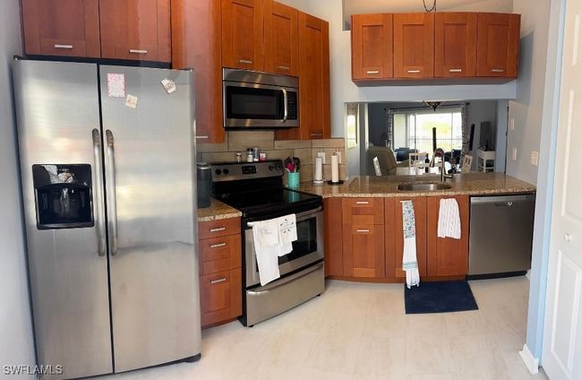 APT-203 - 12065 Summergate Cir, Condo with 2 bedrooms, 2 bathrooms and null parking in FORT MYERS FL | Image 15