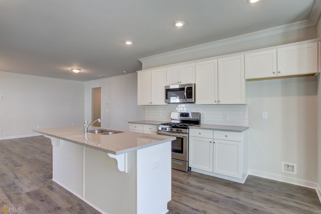 2547 Rathburn Cir, Townhouse with 3 bedrooms, 2 bathrooms and null parking in Loganville GA | Image 7