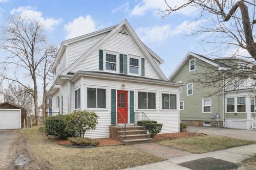 19 Bass St, Quincy, MA, 02170-2811 | Card Image