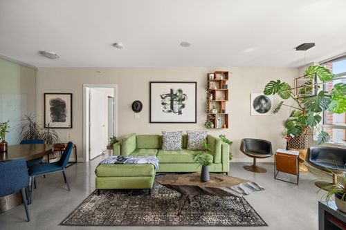 315-221 Union St, Vancouver, BC, V6A0B4 | Card Image