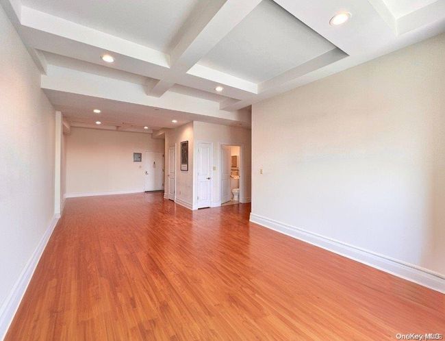 APT-422 - 45-02 Ditmars Blvd, Condo with 2 bedrooms, 2 bathrooms and null parking in Astoria NY | Image 16