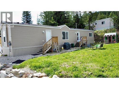 8-891 Montevista Dr, Rossland, BC, V0G1Y0 | Card Image