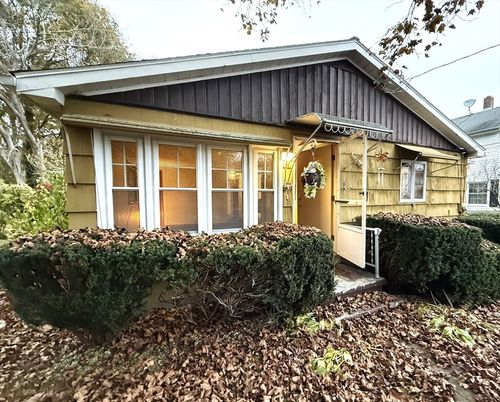 19 1st St, Webster, MA, 01570-2829 | Card Image