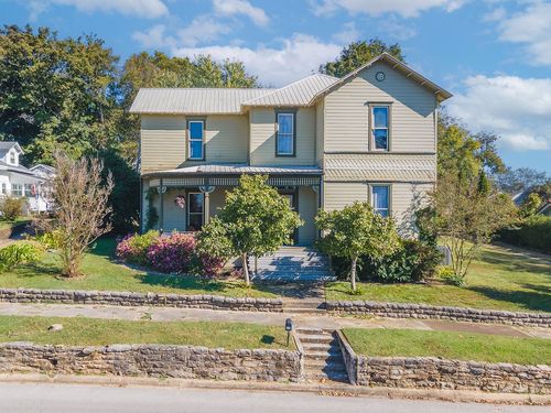 318 W Jefferson St, Pulaski, TN, 38478-2709 | Card Image