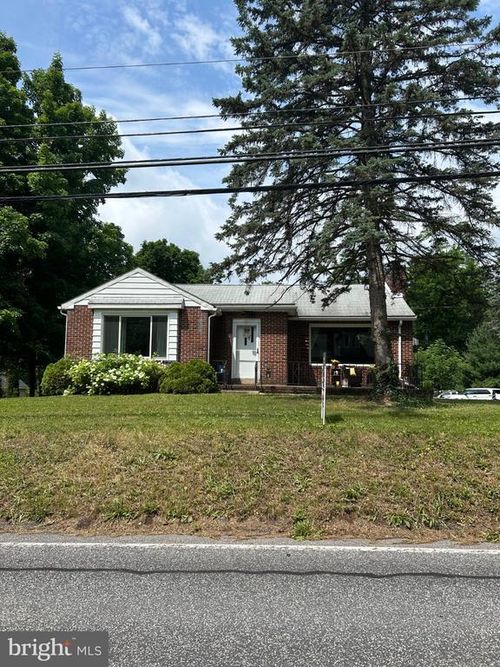 477 Pleasantview Rd, NEW CUMBERLAND, PA, 17070-3025 | Card Image