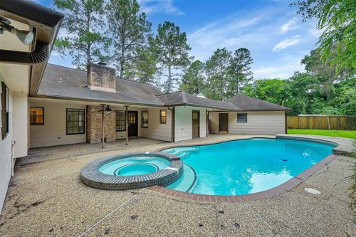 2010 Tucumcari Dr, Houston, TX, 77090-2051 | Card Image