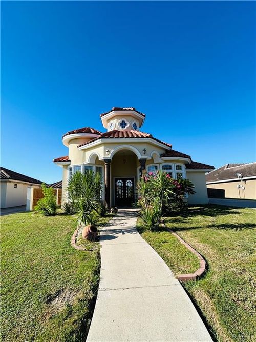 2613 Woods Dr N, Edinburg, TX, 78542-4528 | Card Image