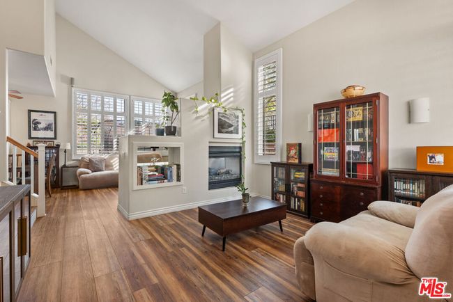 27870 Skycrest Cir, House other with 4 bedrooms, 3 bathrooms and 3 parking in Valencia CA | Image 13