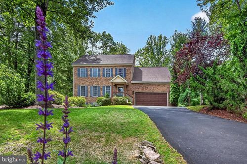 6041 Nancy Ln, WARRENTON, VA, 20187-4348 | Card Image