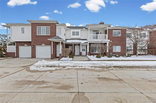 5817 Twin Oaks Dr, Sterling Heights, MI, 48314-3153 | Card Image