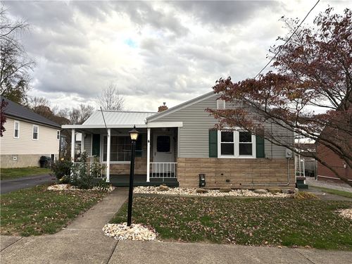 624 Virginia Ave, Baden, PA, 15005-1439 | Card Image