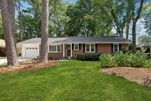 525 Robin Ln Se, Marietta, GA, 30067-7045 | Card Image