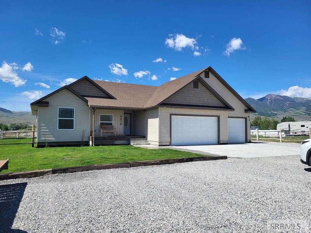 Cedar Creek Rd, Mackay, ID 83251