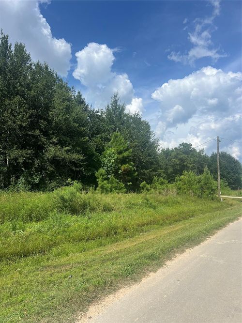 296 County Road 5011, Cleveland, TX, 77327-3205 | Card Image