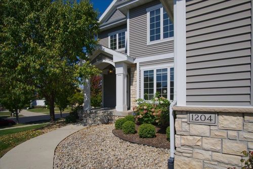 1204 Frederick Ct, Waunakee, WI, 53597-2380 | Card Image