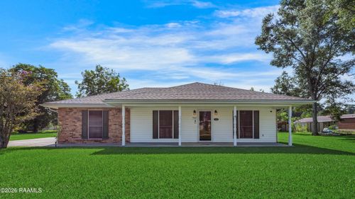 1404 Willow St, New Iberia, LA, 70560-1032 | Card Image