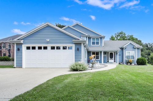 W204S8194 Pasadena Drive, Muskego, WI, 53150 | Card Image