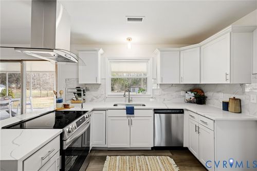 2013 Otterdale Rd, Midlothian, VA, 23112-5205 | Card Image