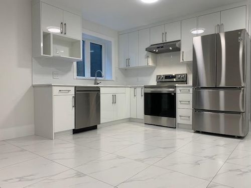 216 English Bluff Rd, Delta, BC, V4M2N1 | Card Image