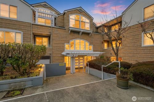 apt-312-22005 6th Ave S, Des Moines, WA, 98198-6229 | Card Image