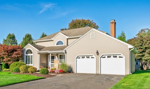 6 Whitney Ct, Cromwell, CT, 06416-1654 | Card Image