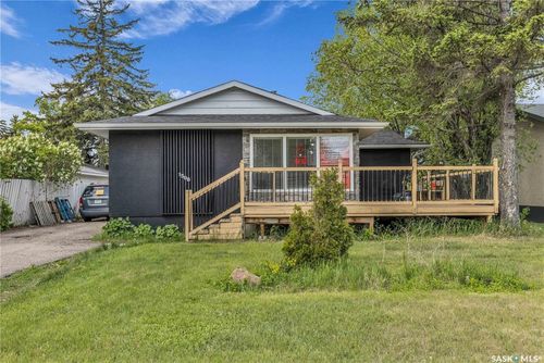 1308 Preston Ave S, Saskatoon, SK, S7H2V4 | Card Image
