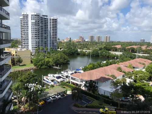 1008-3530 Mystic Pointe Dr, Aventura, FL, 33180-4527 | Card Image
