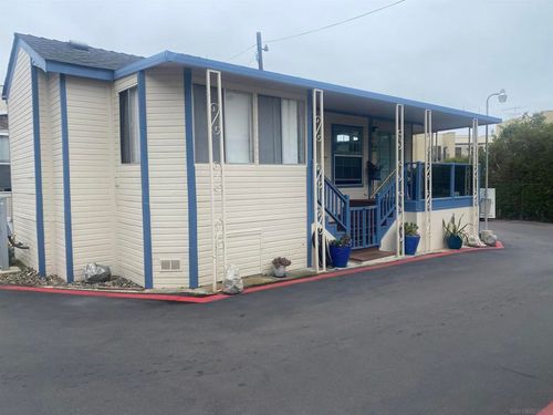 spc-94-900 N Cleveland St, Oceanside, CA, 92054-2178 | Card Image