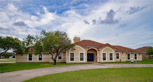 2204 Angel Ct, Corpus Christi, TX, 78415-2493 | Card Image