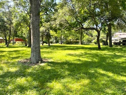 0 Gresham St, Wallis, TX, 77485 | Card Image