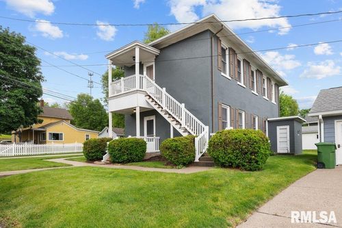 111 Ewing St, Le Claire, IA, 52753-7707 | Card Image