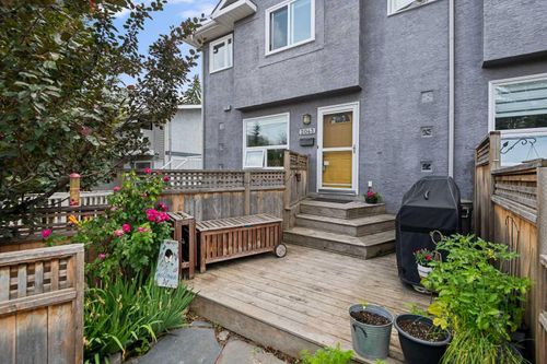 2043 35 Avenue Sw, Calgary, AB, T2T2E2 | Card Image