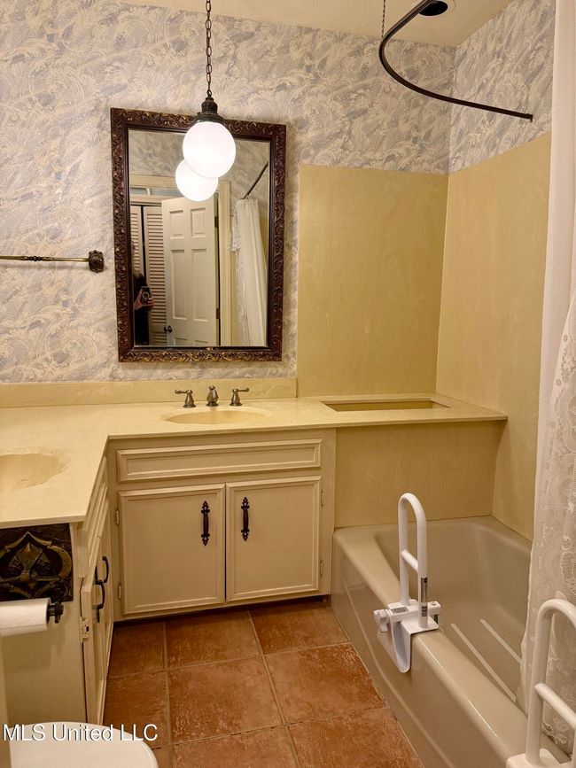primarybath2 | Image 17