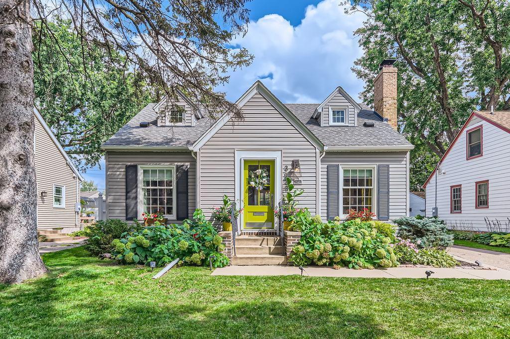 Xenwood Ave, Minneapolis, MN 55416