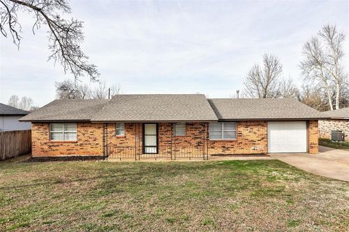 3101 E Noble Drive, Edmond, OK, 73034 | Card Image