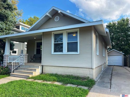 4631 Holdrege St, Lincoln, NE, 68503-1466 | Card Image