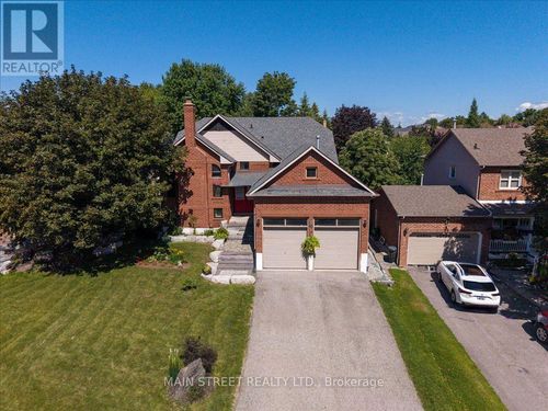 49 Circle Ridge Dr, Keswick, ON, L4P2H2 | Card Image