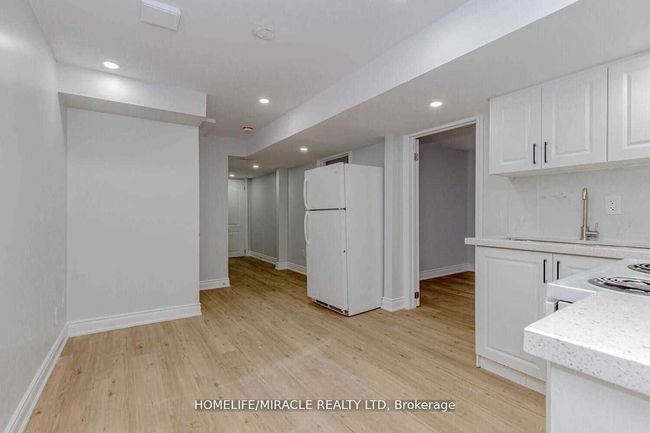 44 Leatherhead Crt, House other with 6 bedrooms, 5 bathrooms and 2 parking in Brampton ON | Image 33