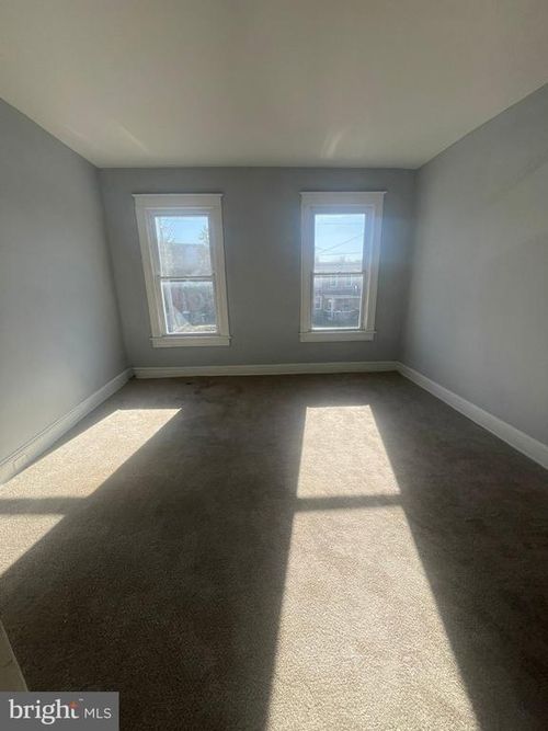 2702 W Baltimore St, BALTIMORE, MD, 21223-2002 | Card Image